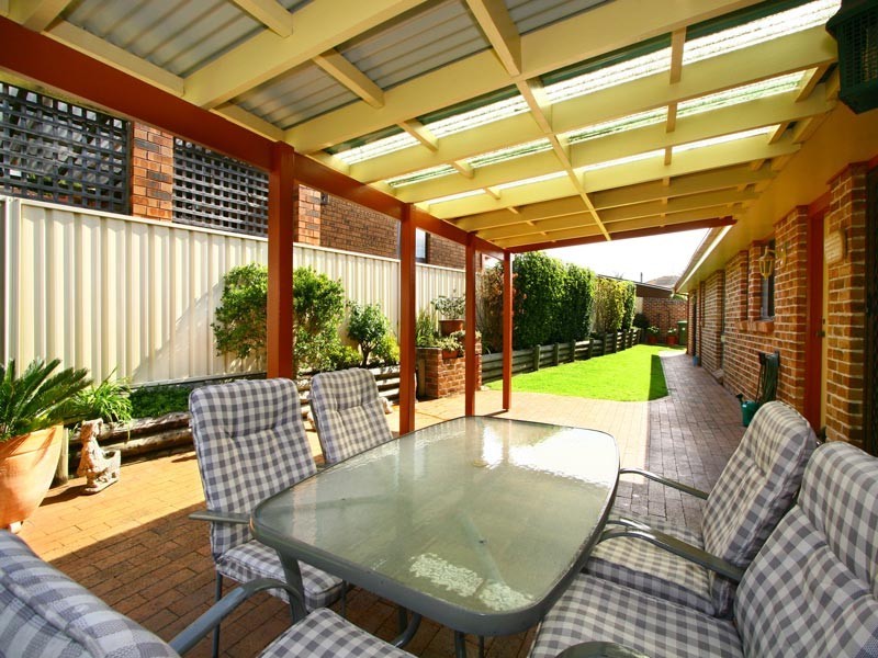 7 Bluegum Place, Barrack Heights NSW 2528