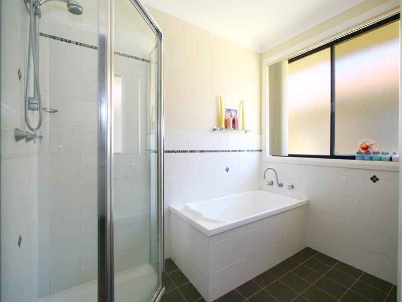 18 Seymour Drive, Flinders NSW 2529