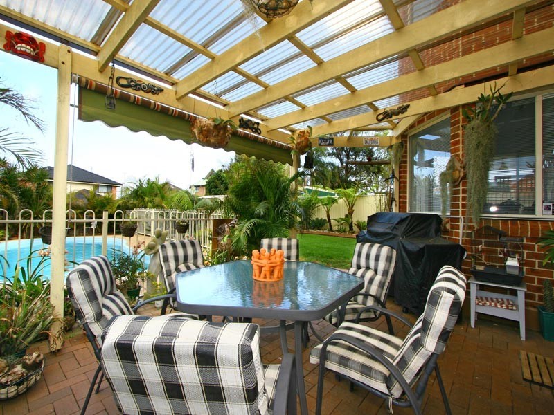 15 Eastern Avenue, Shellharbour NSW 2529