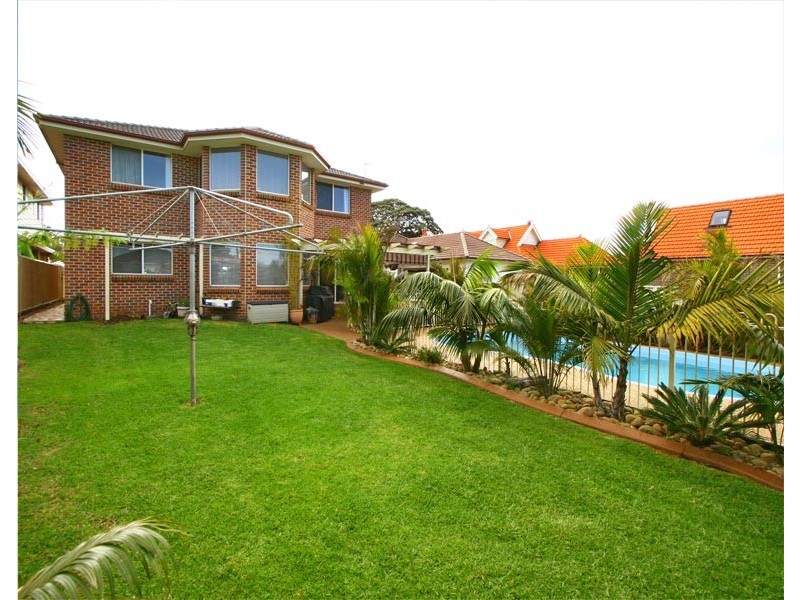 15 Eastern Avenue, Shellharbour NSW 2529