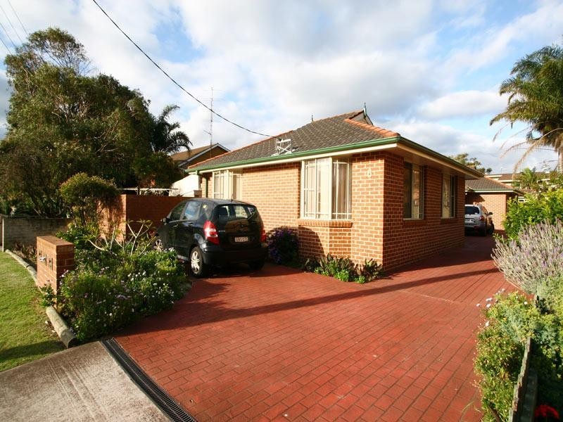 1/6 Park Road, Lake Illawarra NSW 2528