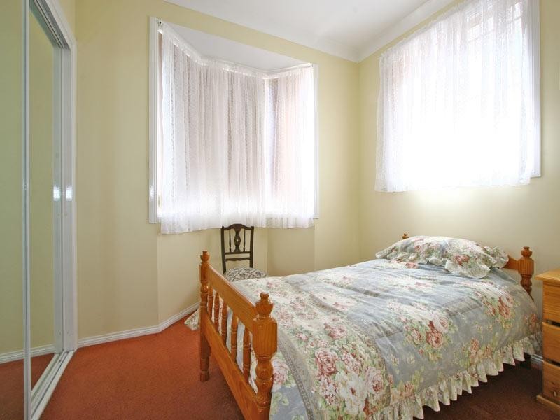 1/6 Park Road, Lake Illawarra NSW 2528