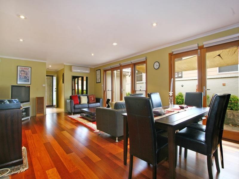 15 Boollwarroo Parade, Shellharbour NSW 2529