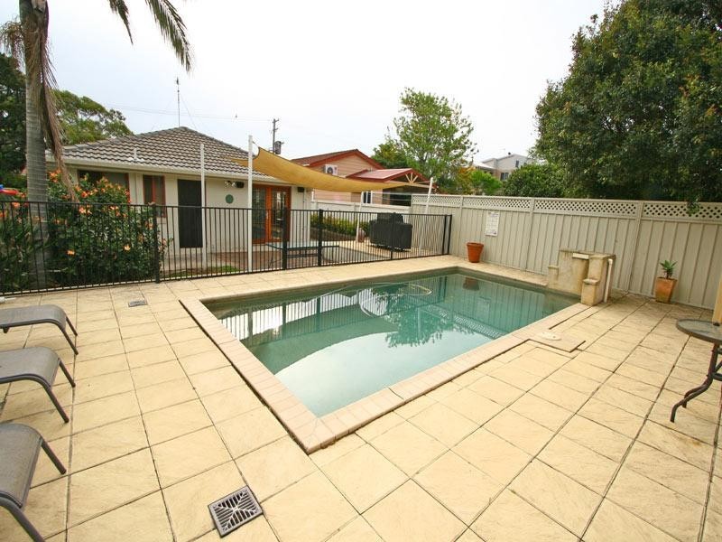 15 Boollwarroo Parade, Shellharbour NSW 2529