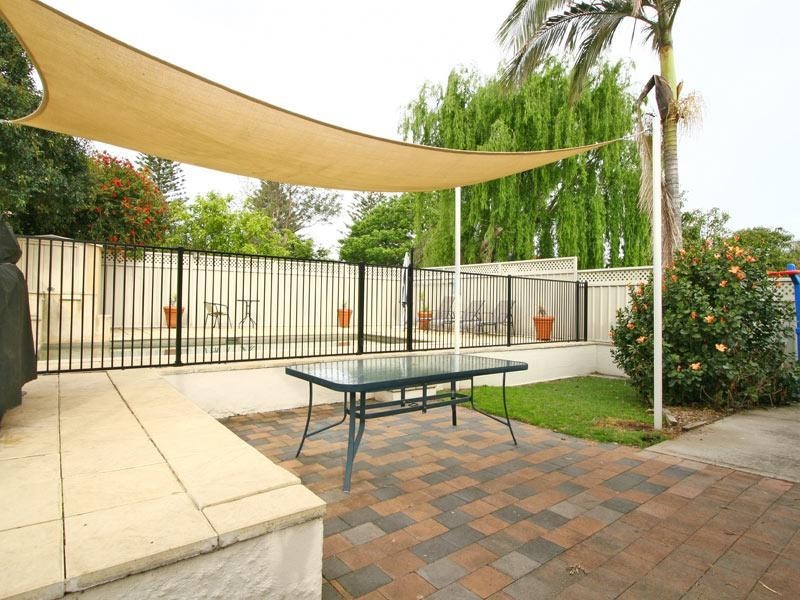 15 Boollwarroo Parade, Shellharbour NSW 2529