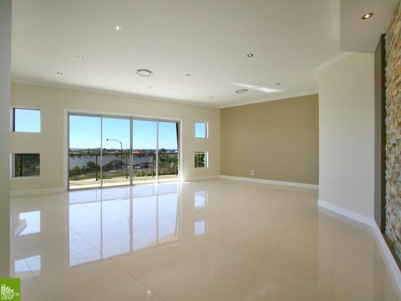 6 Stradbroke Avenue, Shell Cove NSW 2529