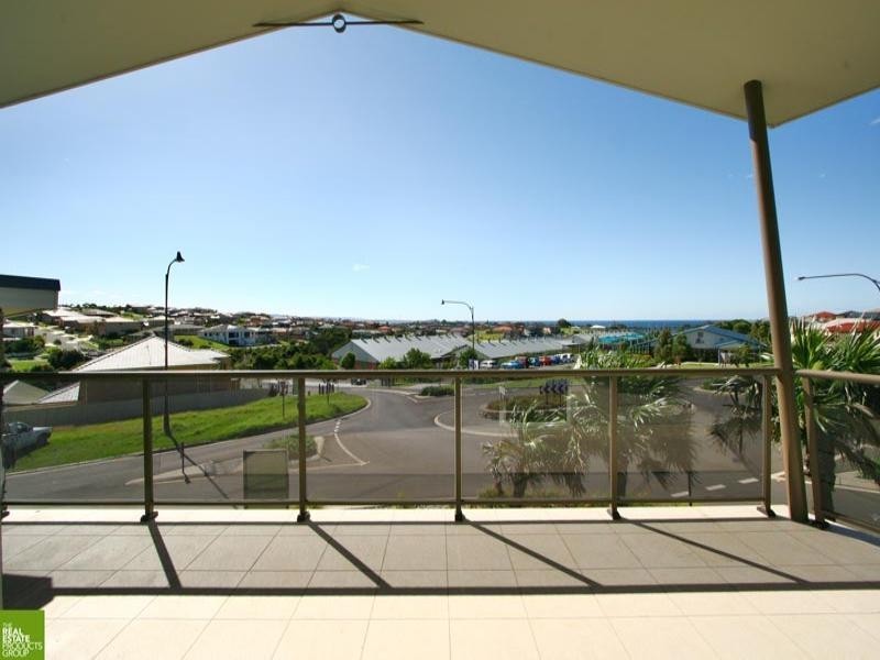 6 Stradbroke Avenue, Shell Cove NSW 2529