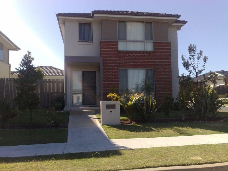 7 Haddin Road, Flinders NSW 2529