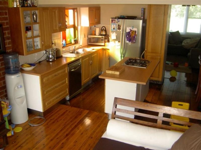 77 Koona Street, Albion Park Rail NSW 2527