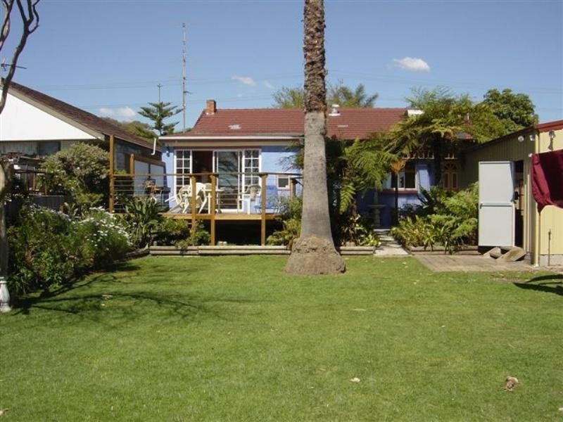 77 Koona Street, Albion Park Rail NSW 2527