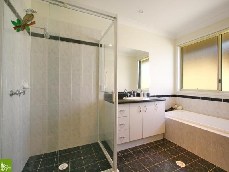 28 Jindabyne Road, Flinders NSW 2529