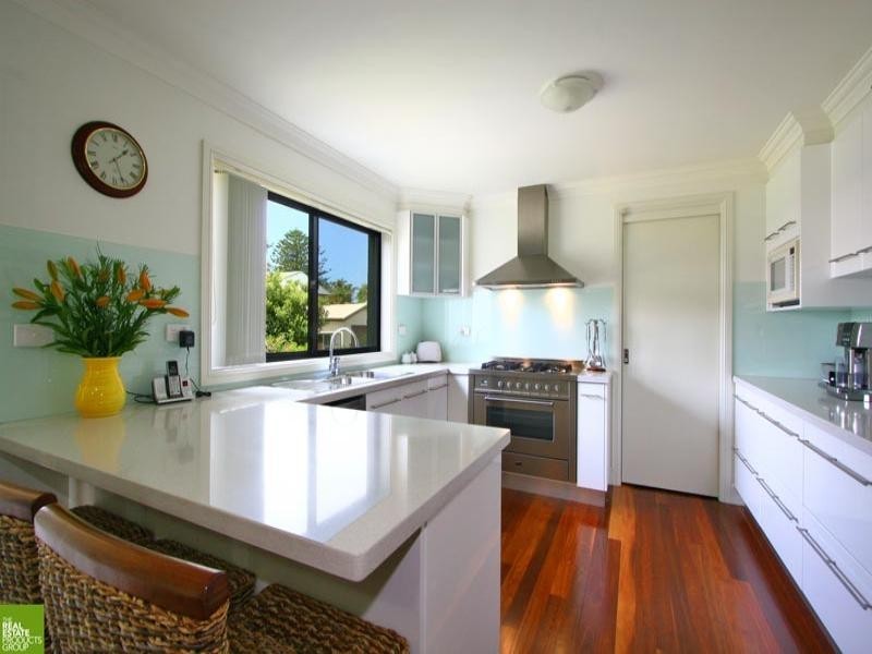 129 Osborne Parade, Warilla NSW 2528
