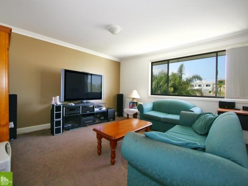 129 Osborne Parade, Warilla NSW 2528