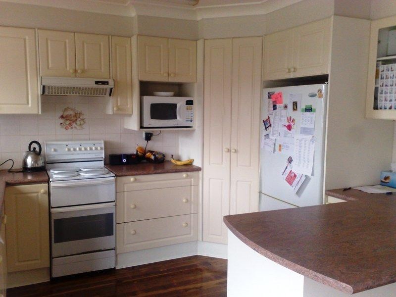 20 Fisher Street, Oak Flats NSW 2529