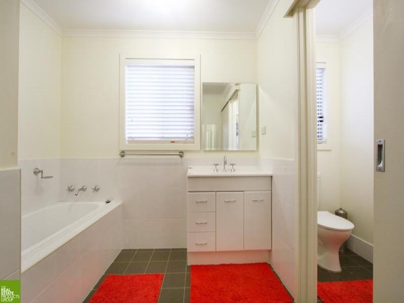 5 Plover Place, Blackbutt NSW 2529