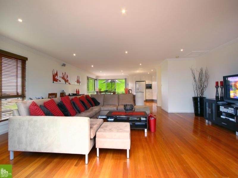 5 Plover Place, Blackbutt NSW 2529