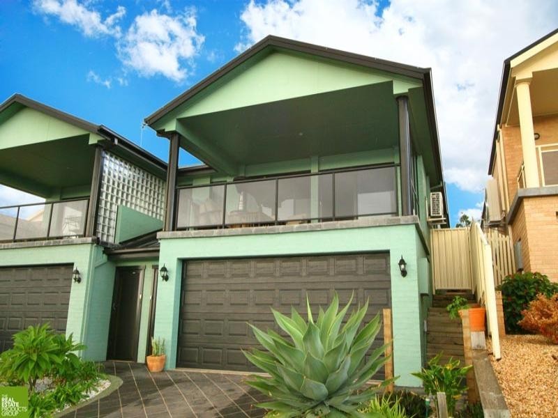 1/8 Cowal Court, Flinders NSW 2529