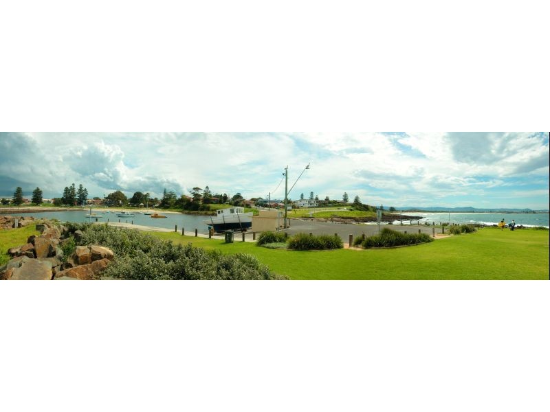 2 Towns Street, Shellharbour NSW 2529