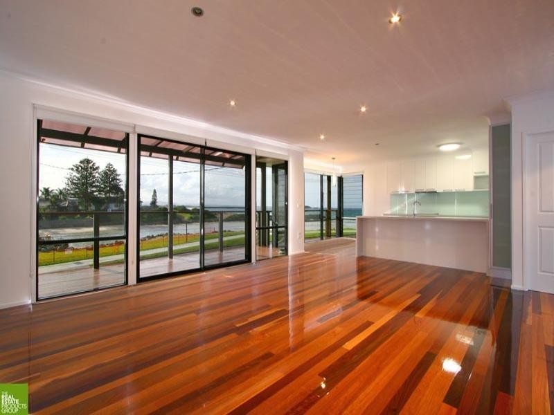 36 Headland Parade, Barrack Point NSW 2528