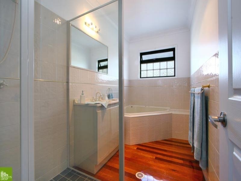 36 Headland Parade, Barrack Point NSW 2528