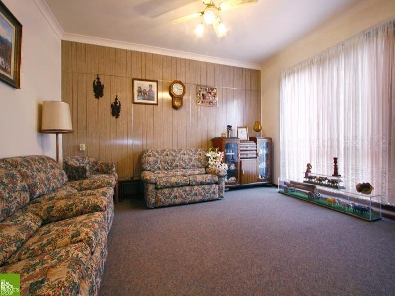 6 Wooroo Street, Albion Park Rail NSW 2527