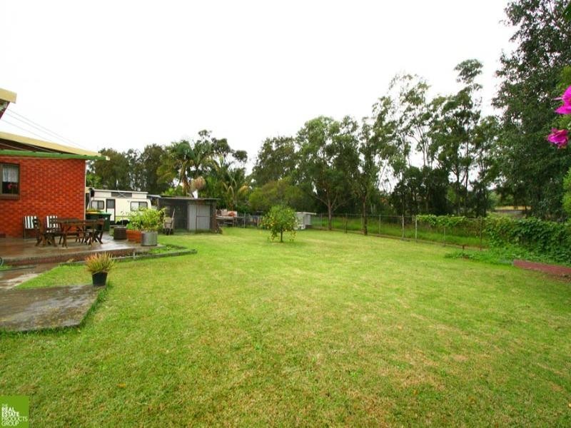 6 Wooroo Street, Albion Park Rail NSW 2527