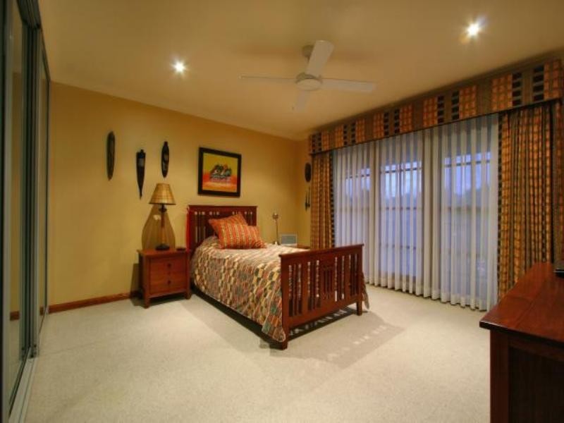 85 Goolagong Circuit, Mount Warrigal NSW 2528