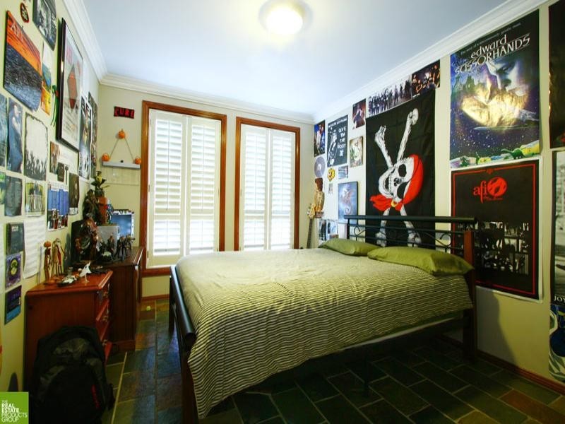 6 Morton Place, Flinders NSW 2529