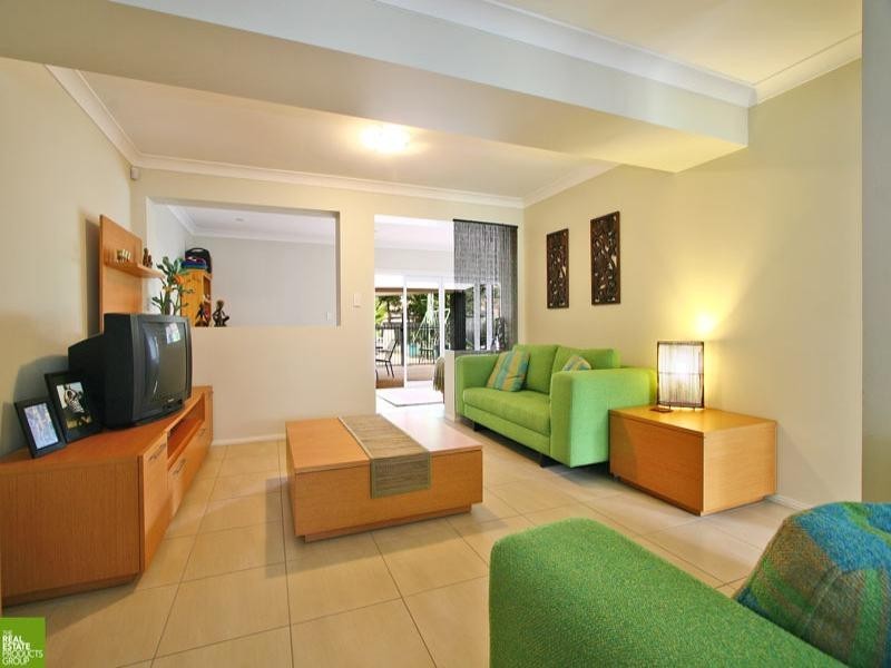 21 Coolawin Crescent, Shellharbour NSW 2529