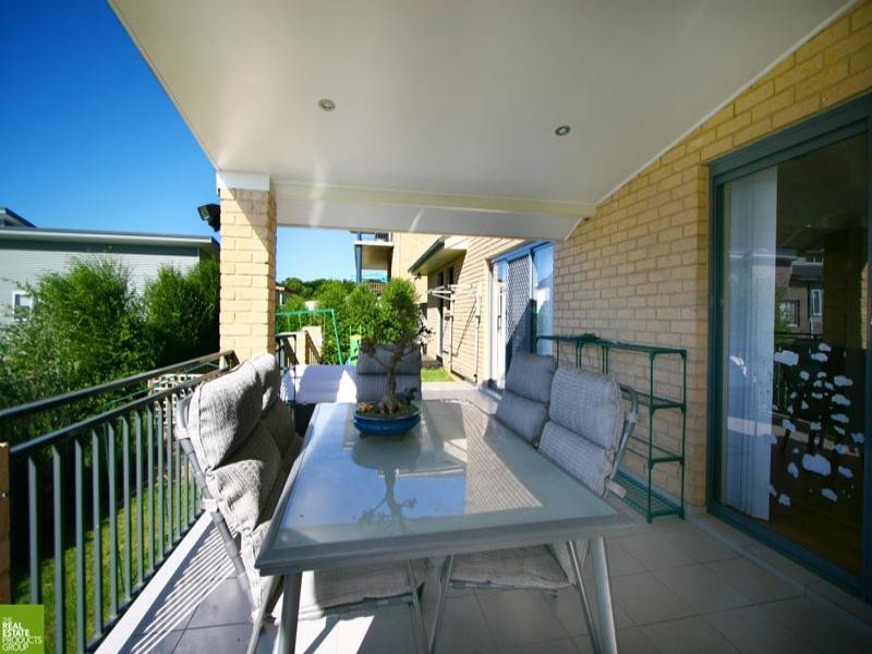 8 Hayman Crescent, Shell Cove NSW 2529