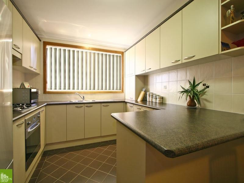 1/98 Pur Pur Avenue, Lake Illawarra NSW 2528