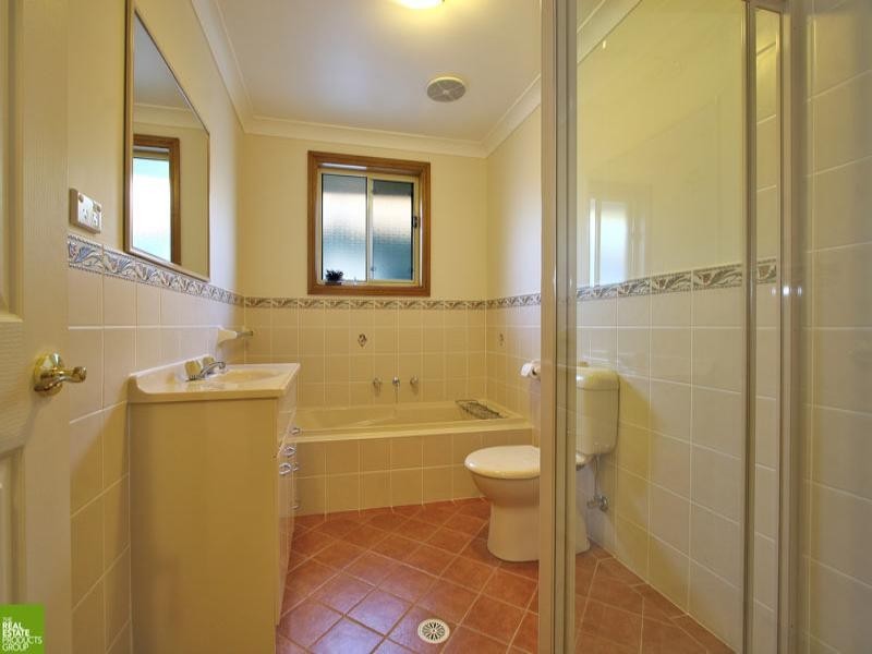 1/98 Pur Pur Avenue, Lake Illawarra NSW 2528