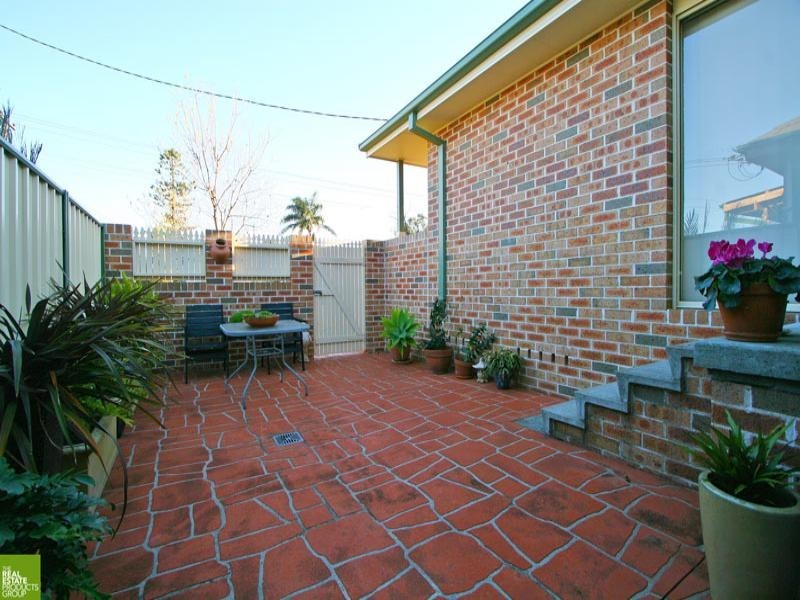 1/98 Pur Pur Avenue, Lake Illawarra NSW 2528