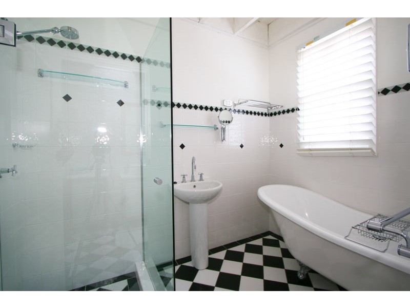 34 Addison Street, Shellharbour NSW 2529