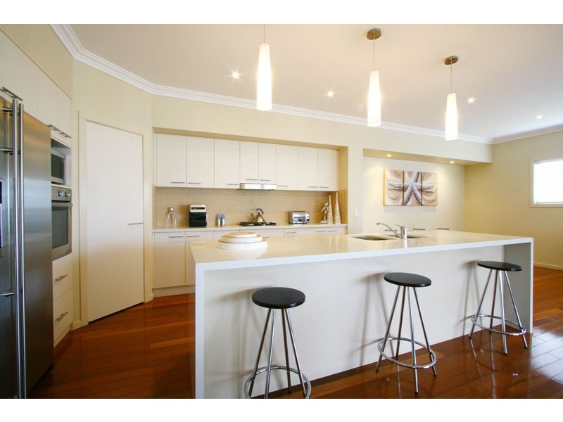 9 Garnett Grove, Flinders NSW 2529