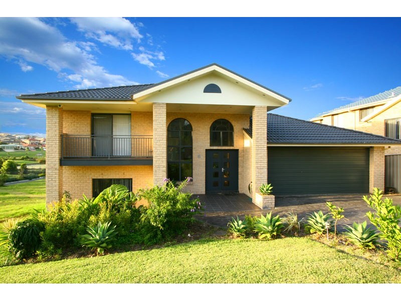 8 Hayman Crescent, Shell Cove NSW 2529
