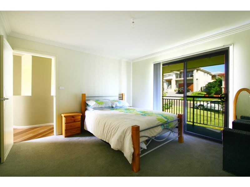 8 Hayman Crescent, Shell Cove NSW 2529