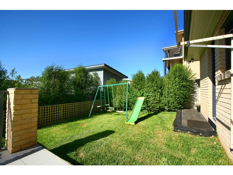 8 Hayman Crescent, Shell Cove NSW 2529