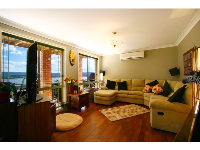 59 Cuthbert Drive, Mount Warrigal NSW 2528