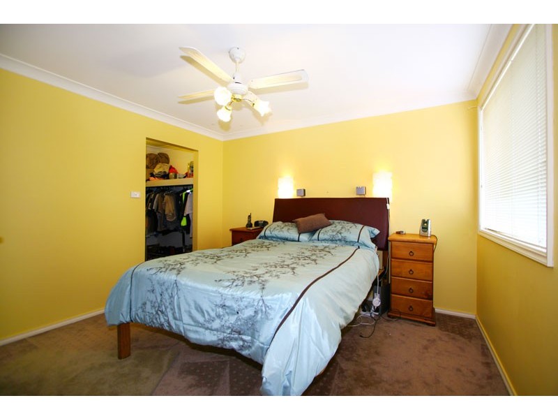 59 Cuthbert Drive, Mount Warrigal NSW 2528