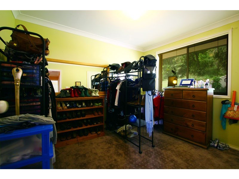 59 Cuthbert Drive, Mount Warrigal NSW 2528