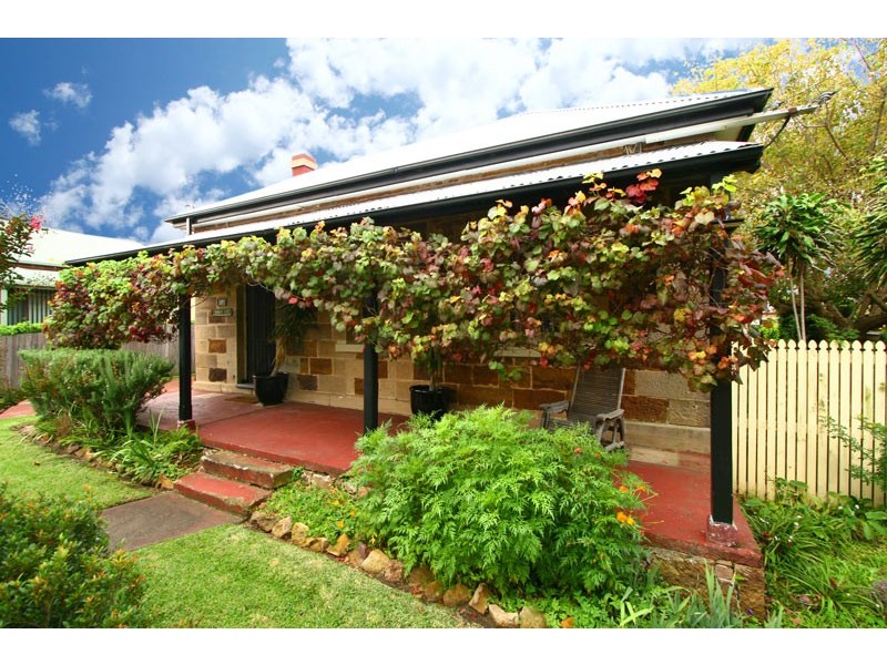 20 Mary Street, Shellharbour NSW 2529