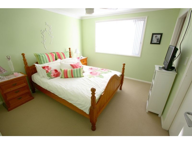 10 Adam Murray Way, Flinders NSW 2529