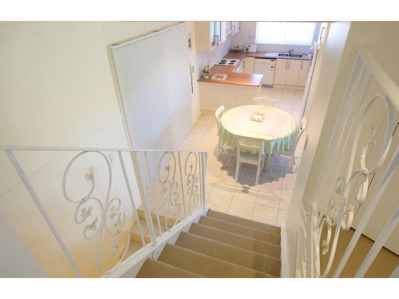 10 Adam Murray Way, Flinders NSW 2529