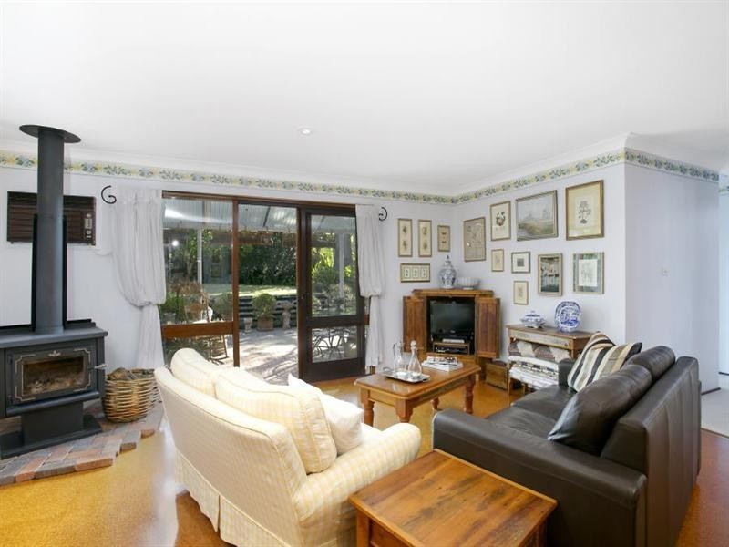 1 Kenburn Avenue, Cherrybrook NSW 2126