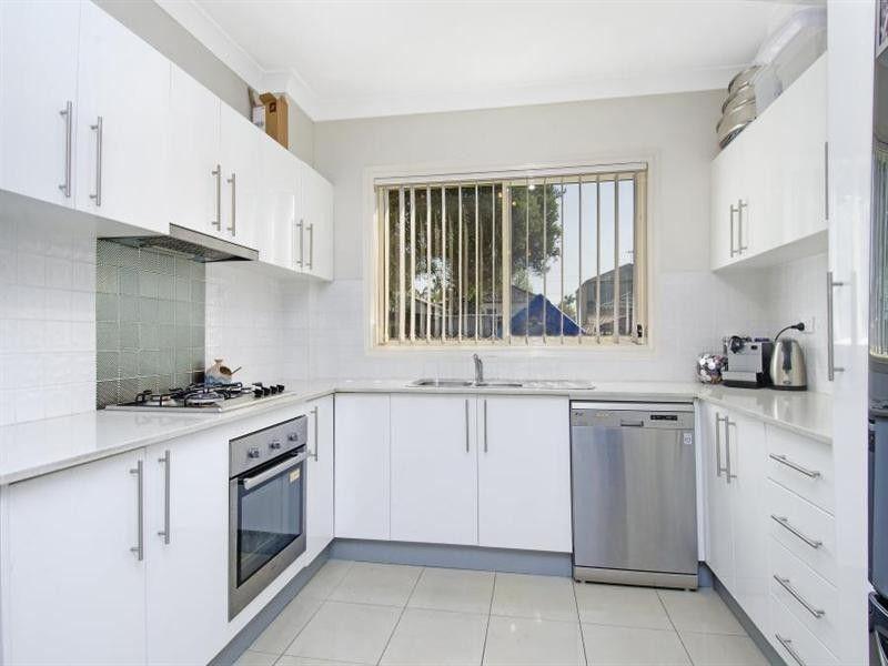 3/33 Edna Avenue, Merrylands NSW 2160