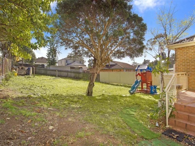 3/33 Edna Avenue, Merrylands NSW 2160