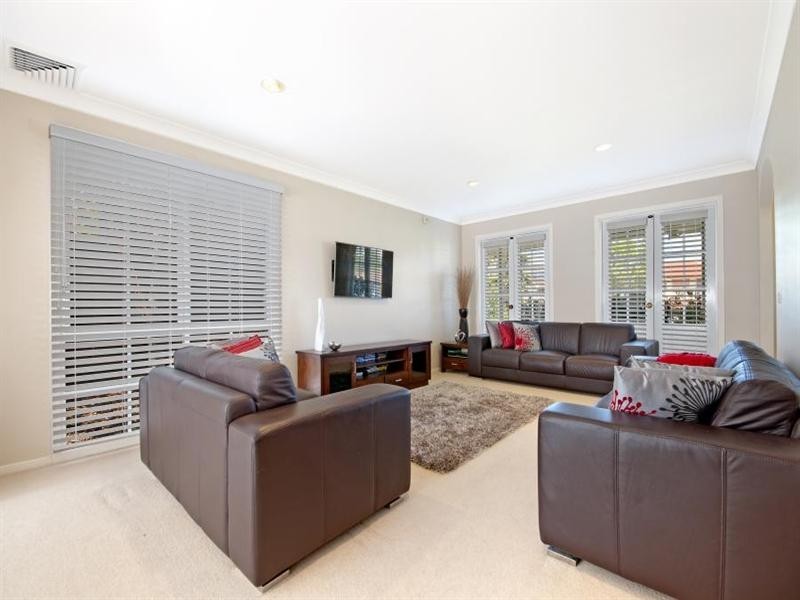 3 Lyons Place, Cherrybrook NSW 2126