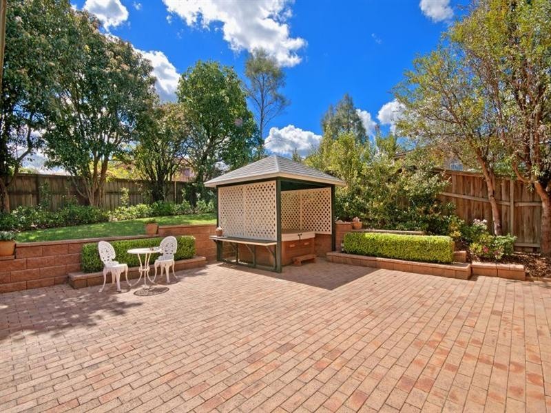 3 Lyons Place, Cherrybrook NSW 2126