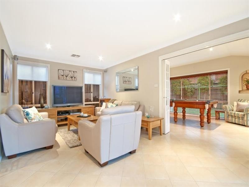 23 Erlestoke Place, Castle Hill NSW 2154